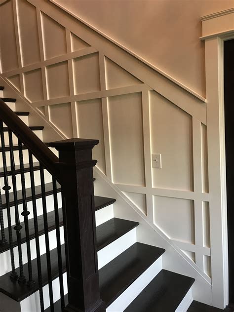Board And Batten Pattern For Staircase Wall Diy Staircase Accent