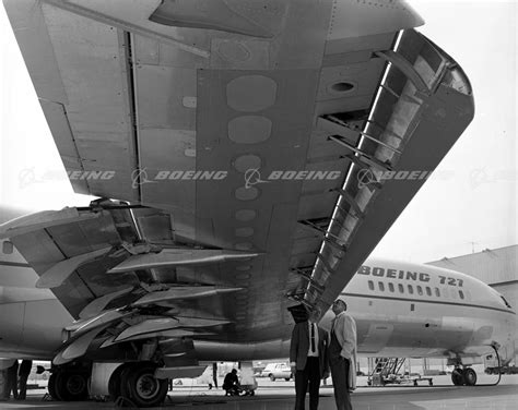 Boeing Images Boeing 727 Wing Underside