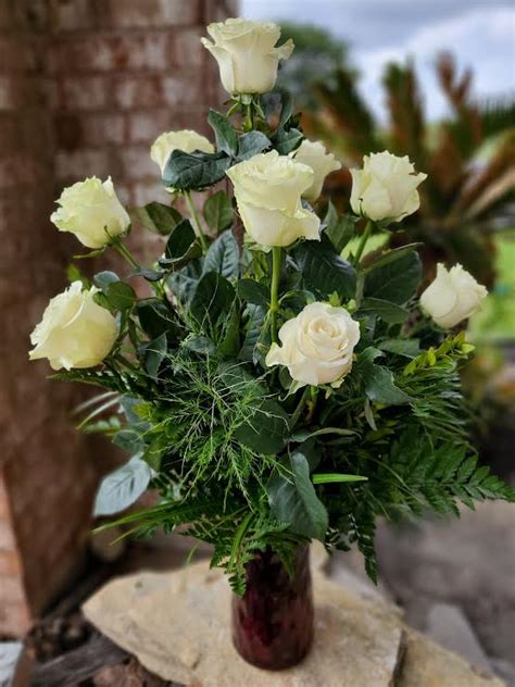 One Dozen White Roses In College Station Tx University Flowers