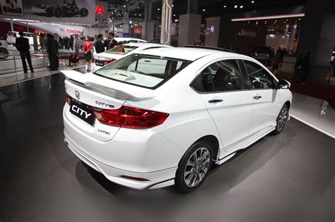 New 2020 honda city is even so really reachable sedan which is obtainable in more than 60 nations across the world. Honda City New Model 2019 in Pakistan - Insight Trending