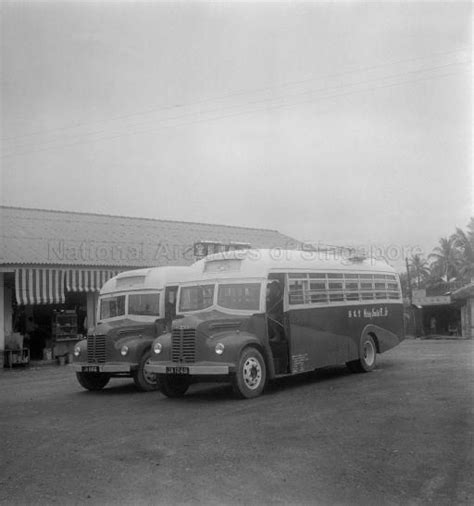 All buses from kl to mersing will pass in pahang; A MERSING OMNIBUS COMPANY FARGO KEW BUS | Bus, Mersing, Kew