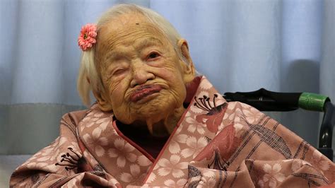 Worlds Oldest Person Celebrates 117th Birthday In Japan Bbc Newsbeat