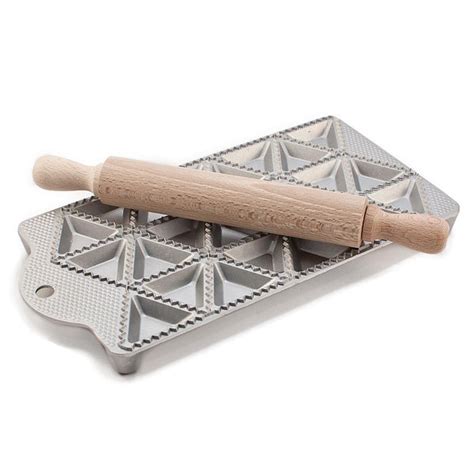 Triangular Ravioli Tray Mould With Wooden Rolling Pin