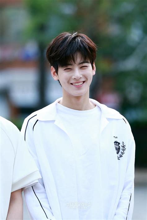 Just 51 photos of astro cha eunwoo that you need in your day — koreaboo. sind_yyy on Twitter: "NEWS PICT ASTRO Cha Eun Woo, 'How ...