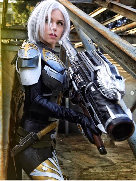Pin By Worldbuilding Inspirations On Character Reference Cosplay Women Destiny Cosplay