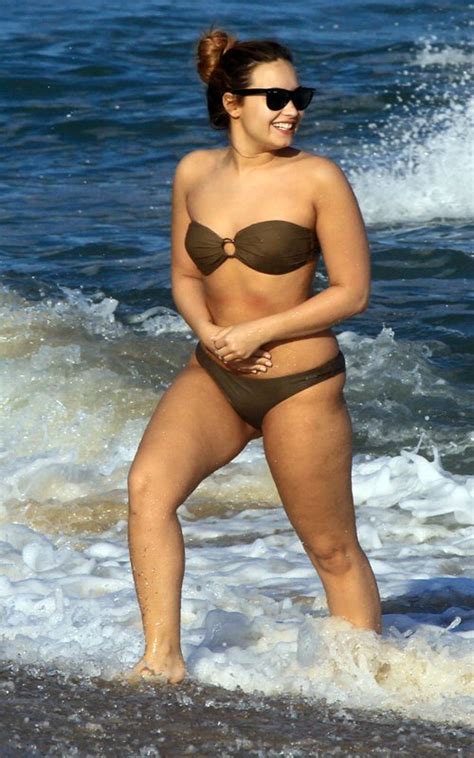 Demi Lovato Shows Off Her Bikini Body In Rio De Janeiro Lookers Blog