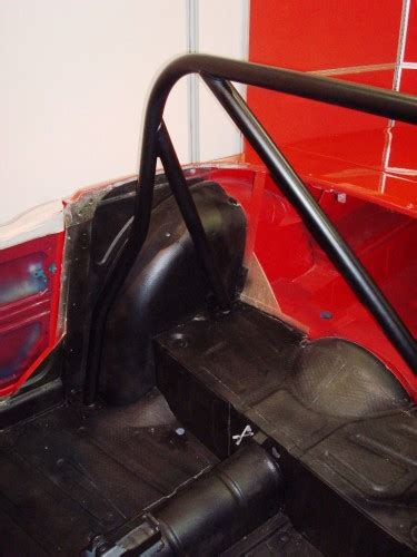 Triumph Tr6 4 Point Bolt In Roll Cage Safety Devices Experts In
