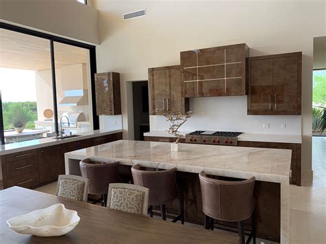 At san diego custom cabinets, we pledge to provide you with exceptional quality craftsmanship and installation; San Diego Custom Cabinets - Quality Woodworks Inc.