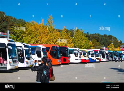 Disgrâce Agitation La Relance Tours Parking Sitcom Tampon Développer