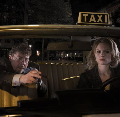 Trailer And Kritik Rosalie Thomass Fährt Jetzt „taxi“ Welt