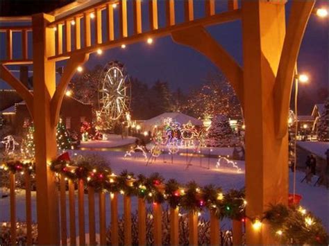 New England Holiday Light Displays Holiday Lights Display Holidays