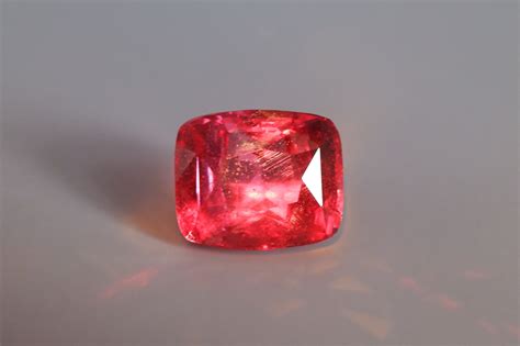 9ct Color Change Pyrope Spessartine Garnet Singapore Island Jewellery