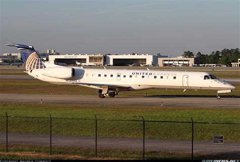 Embraer Erj 145lr Emb 145lr United Express Expressjet Airlines