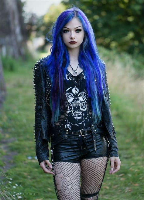 Pin By Ян Столяров On Lady Metal M Fashion Gothic Fashion Goth Fashion
