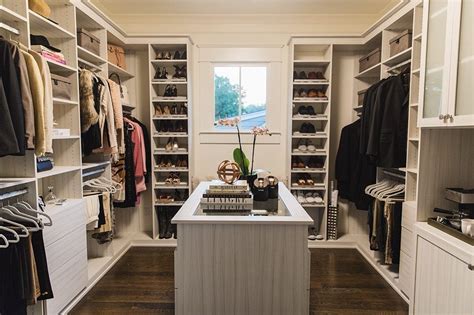 An Enviable Closet With Unexpected Details California Closets