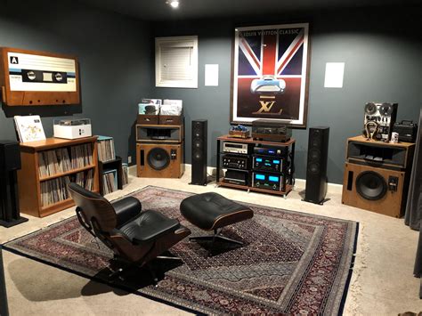 Pin By Jp On That Chair Home Music Rooms Audiophile Listening Room