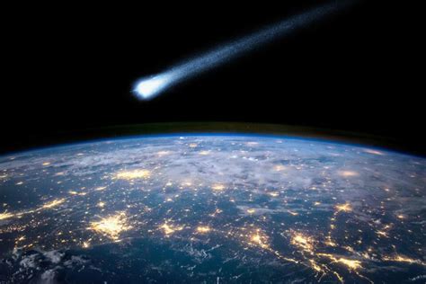Rare Comet Will Make Its Closest Approach To Earth Today •