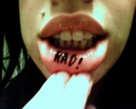 Tattoos Design On The Lips Or Tongue