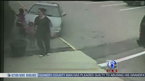 Video Mom And Kids Survive After Car Crashes Into Them 6abc Philadelphia