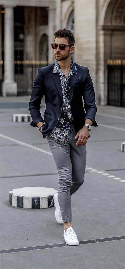 5 Amazing Ways To Wear Chinosmens Chinos Style Sneakers Outfit Men