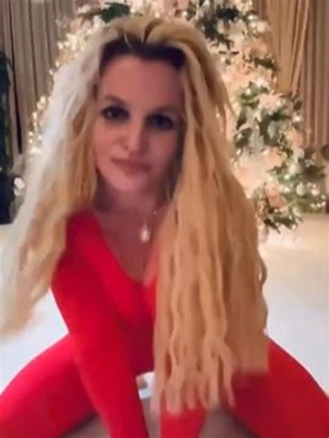 Britney Spears Flips Off Million Followers In Bizarre Birthday Video Herald Sun