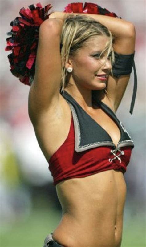 Tampa Bay Buccaneers Cheerleaders Hottest Nfl Cheerleaders