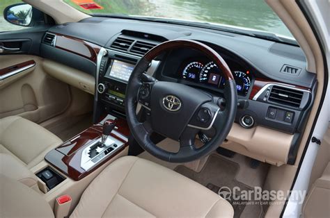 Toyota Camry XV50 (2012) Interior Image #3137 in Malaysia - Reviews