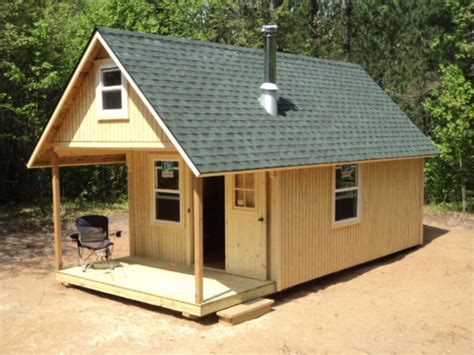 Window placed on the front wall and one 24?x36? Hunting cabin in Northern , MN - Small Cabin Forum (1)