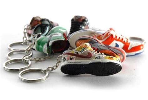 98 Conveniently Cool Keychains