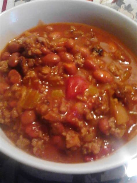 Made with kidney beans, tomato paste, and ground beef, . Bush's Chili Bean Chili Recipe | Just A Pinch Recipes