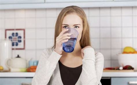 每天八杯水到底怎么喝 教你正确喝水方法 健康快讯 新闻 99健康网