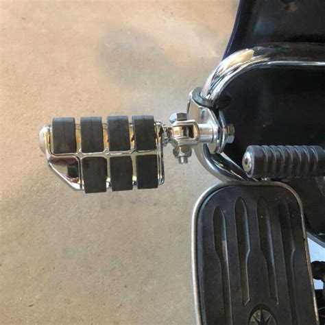 Chrome Motorcycle Highway Foot Pegs Footrests For Harley Davidson Ultra
