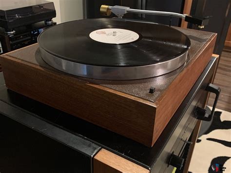 Own A Page Out Of Vinyl History The Top Performing Ar Turntable Model