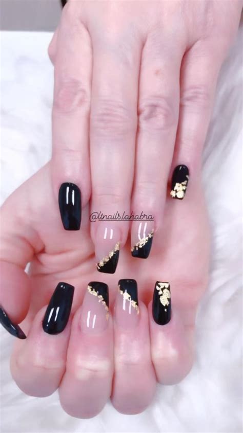 Pin By Lt Nails And Spa On Idea Pins By You Subtle Nails Glamorous