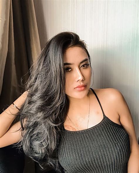 Official Adelia Ghisel Ghisel04 • Instagram Photos And Videos Hair