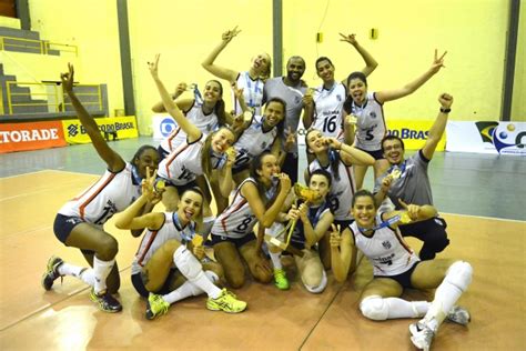 Jun 11, 2021 · o campeão pernambucano antes tinha vencido o csa, em recife, e o vitória, em salvador, ambos por 1 a 0. Esporte Rio: Minas TC Náutico (MG) Campeão Brasileiro ...