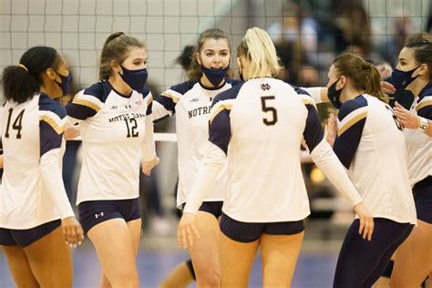 notre dame volleyball advances to the 2nd round of the ncaa tournament one foot down