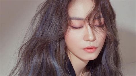 The Top Hair Color Trends In Korea For 2019 According To Pros Allure