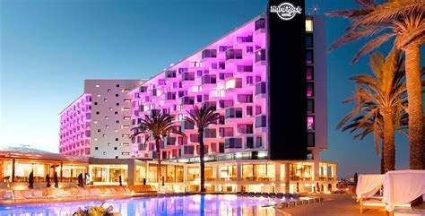 See you in 2021 for another incredible season! Recensioni - Hard Rock Ibiza Hotel 5* - Playa d´en Bossa ...
