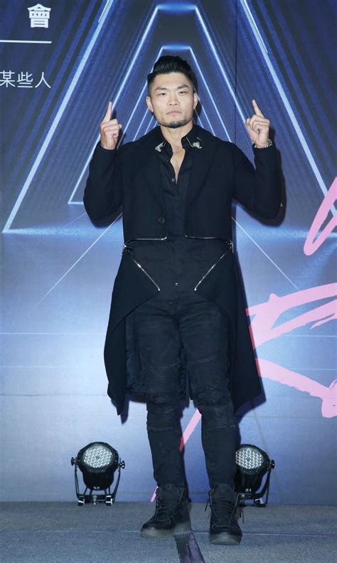 The website collected by this website comes from the. 李玖哲在記者面前自爆「已經結婚超過3年」，提到老婆相馬茜他當場就流下男兒淚 - boMb01