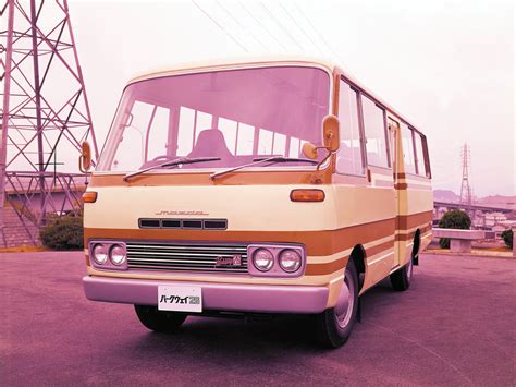 Mazda Parkway Rotary 26 Le Bus à Piston Rotatif
