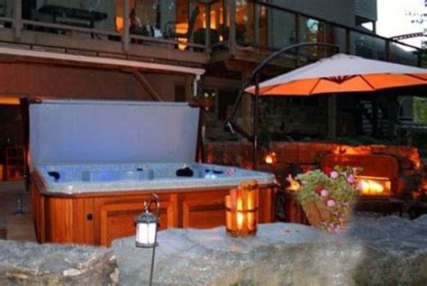 Hot Tub Umbrellas For Ultimate Relaxation Arctic Spas