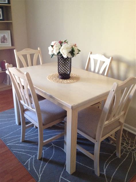 10 Simple Dining Room Table Decor