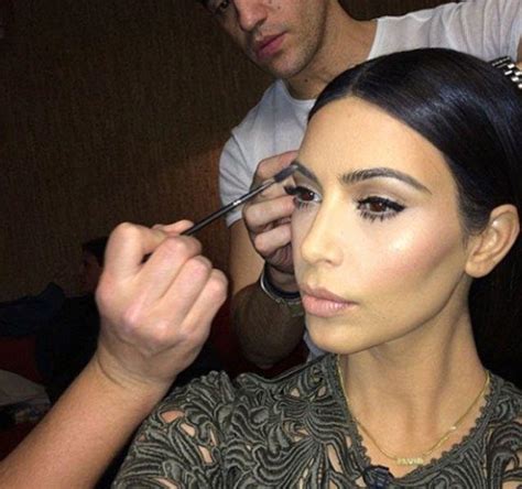 Makeup Kim Kardashians Eyebrow Tips Revealed 2395598 Weddbook