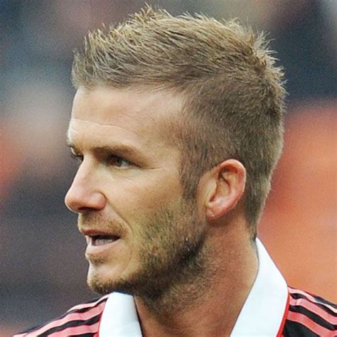 Rózsa Vezérlő Végrehajtja David Beckham Short Hair Sebész Kerti Sütés