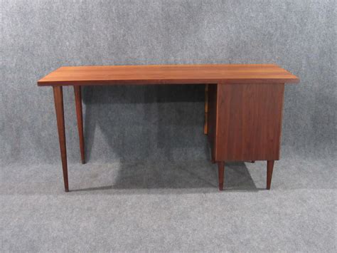 Mid Century Modern Walnut Small Desk By Ben Thompson For Design