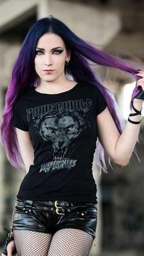 Daedra Metal Girl Style Gothic Fashion Women Goth Women
