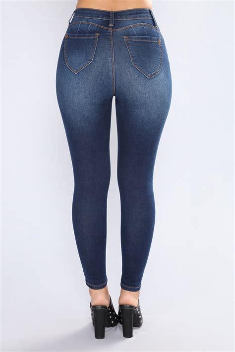 Sizzling Hot Booty Lifting Jeans Dark Denim Fashion Nova