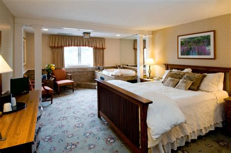 Luxury Suites Meadowmere Resort Ogunquit Maine