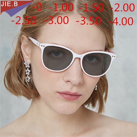 2019 new myopia sunglasses with photochromic finish female nearsight